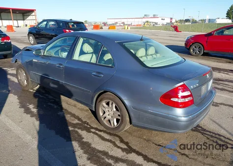 2003 Mercedes-Benz E 320 from USA, damaged, VIN WDBUF65J93X111516